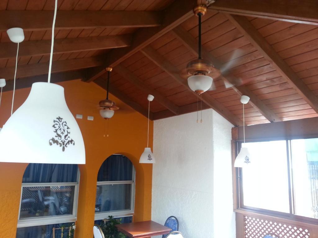 Hostal Plaza Yu Санто-Доминго Экстерьер фото